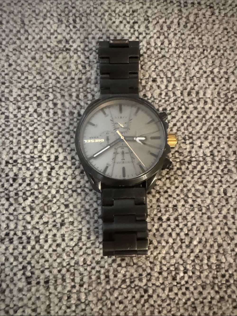 🔥 Diesel Black and Gold Watch